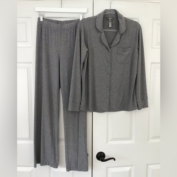 SKIMS Soft Lounge Sleep Set | Heather Gray - Picture 7 of 16